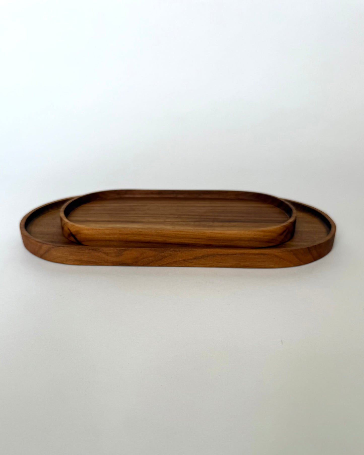 Artisan Oval Teak Plate - Medium