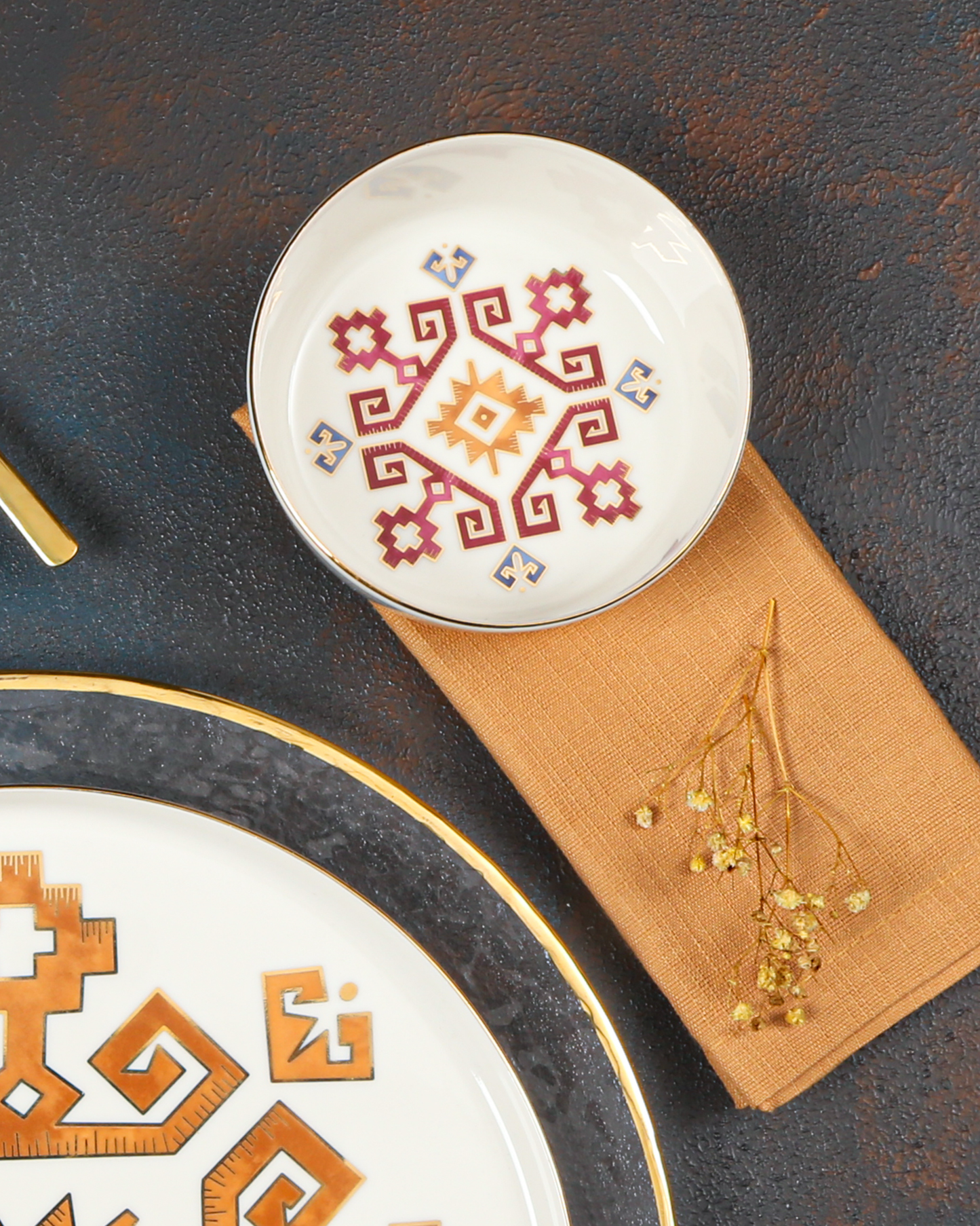 Arabesque Pinch Bowls (Set of 2)