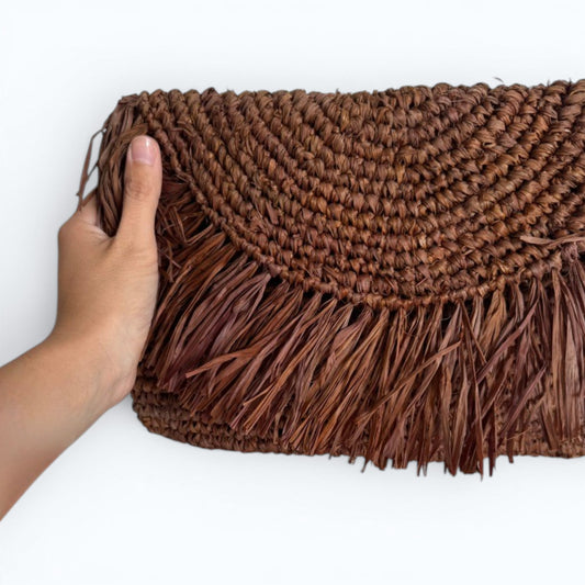 Maya Raffia Clutch