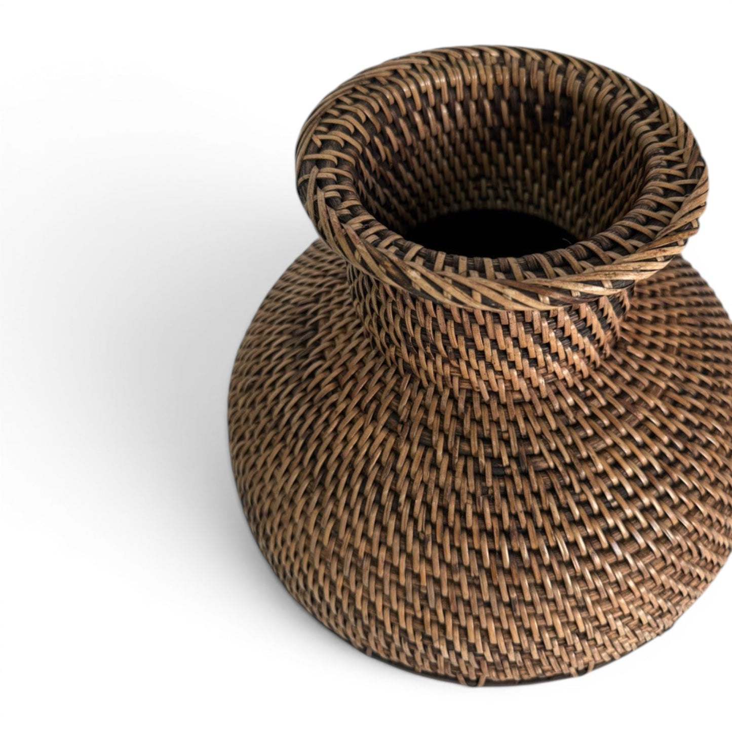 Cavu Rattan Vessel