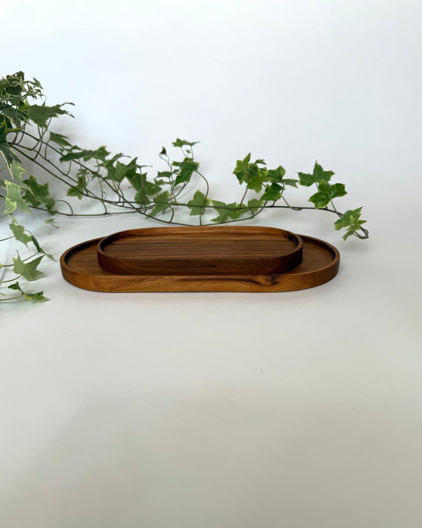 Artisan Oval Teak Plate - Large