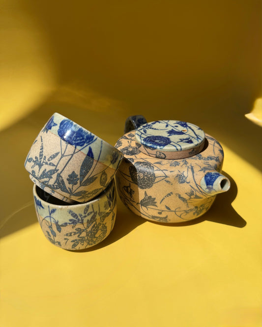 Blue Flora Tea Set