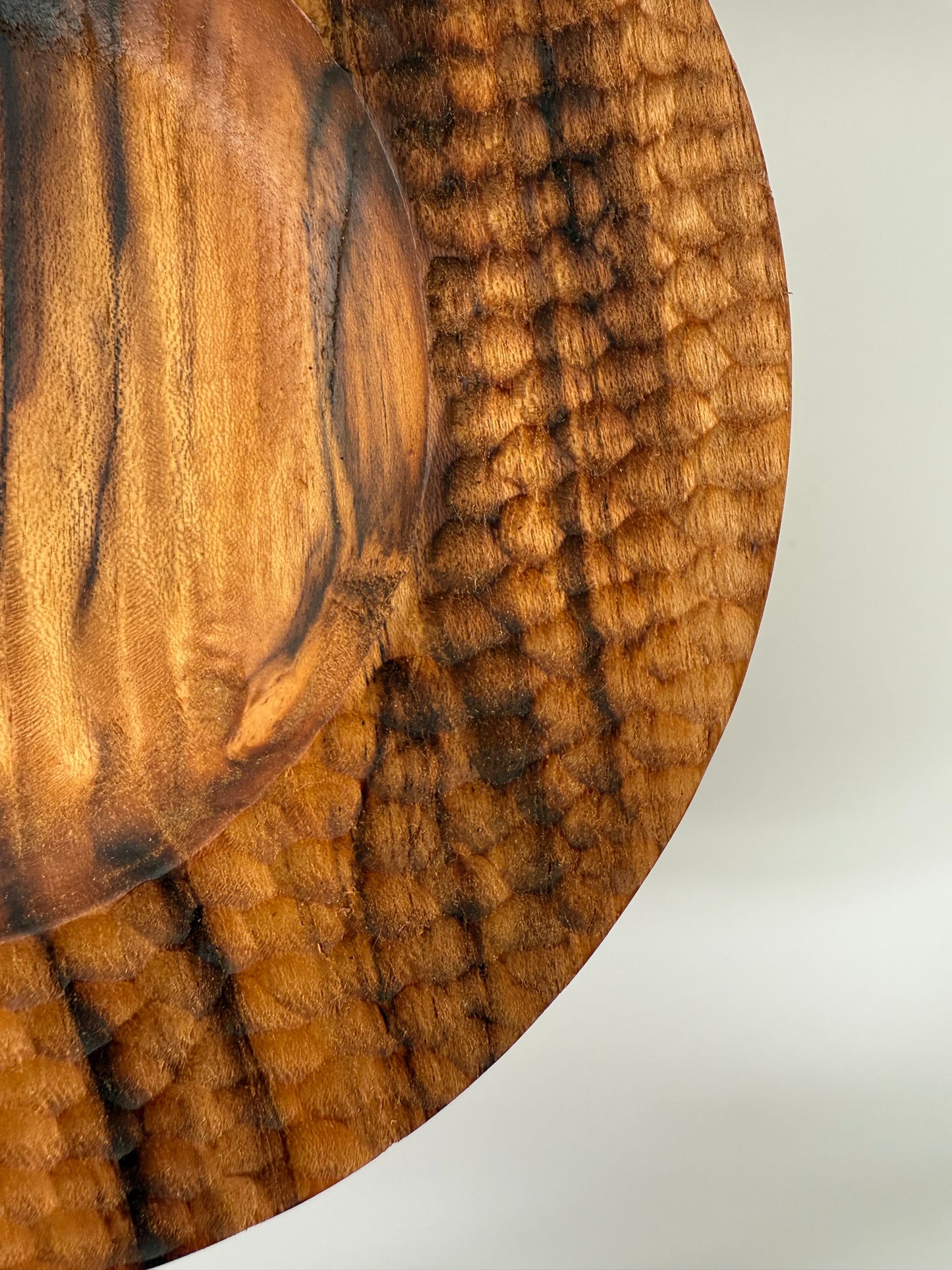 Artisan Honeycomb Teak Plate